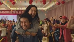 Их сняли в кино: в Китае смертельно больная пара заключила брак по расчету и обрела исцеление