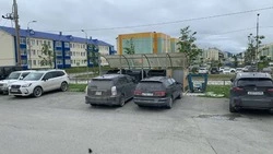 Водитель мусоровоза попросил жителей Нового Дальнего уважать его труд