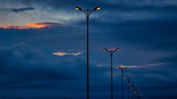На макаровском участке трассы Южно-Сахалинск — Оха установят освещение в 2024 году