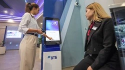 ВТБ прогнозирует рост объема трансграничных переводов на четверть 