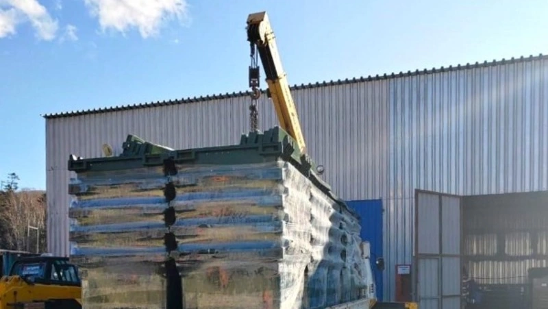 Почти 200 старых мусорных контейнеров заменят на новые на Сахалине