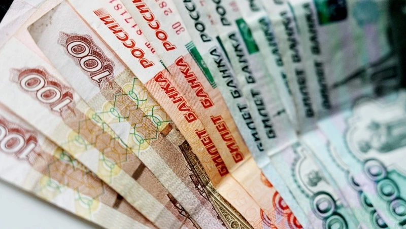 Сахалинец вынес из чужой квартиры 270 тысяч рублей на глазах у пенсионера