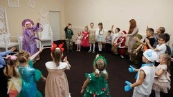 Новогодний праздник для детей участников СВО прошел в Южно-Сахалинске