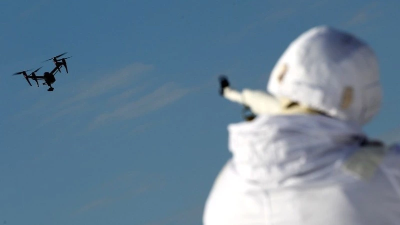 Сахалинские военнослужащие подстрелили БПЛА из охотничьих ружей