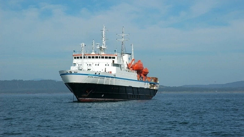 «Игорь Фархутдинов» готов вернуться на линию Сахалин — Курилы. Есть билеты