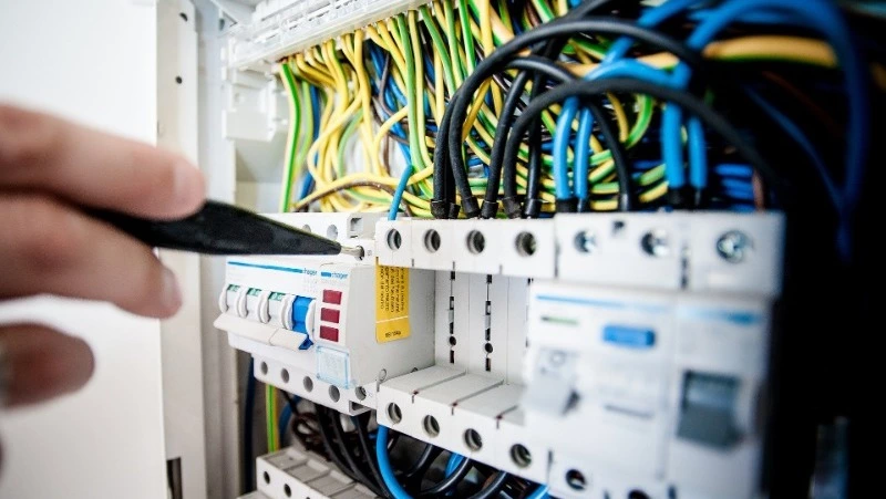 Вахтовики с материка украли на Сахалине медь на сотни тысяч рублей