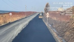 На участке трассы между Холмском и Невельском уложили асфальт