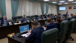 Вопросы образования обсудили на пленарном заседании в Думе Сахалинской области