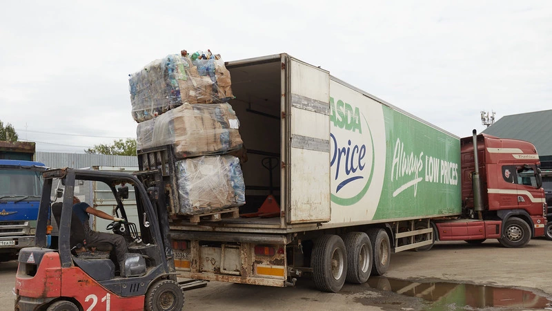 Больше тонны пластика выбросили за месяц жители Дальнего