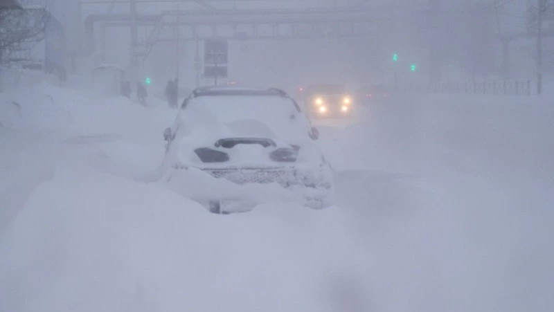 До 12 см снега за 3 часа: на Сахалин обрушится циклон перед Новым годом