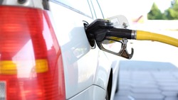 Власти запретили продажу на АЗС некоторых видов топлива