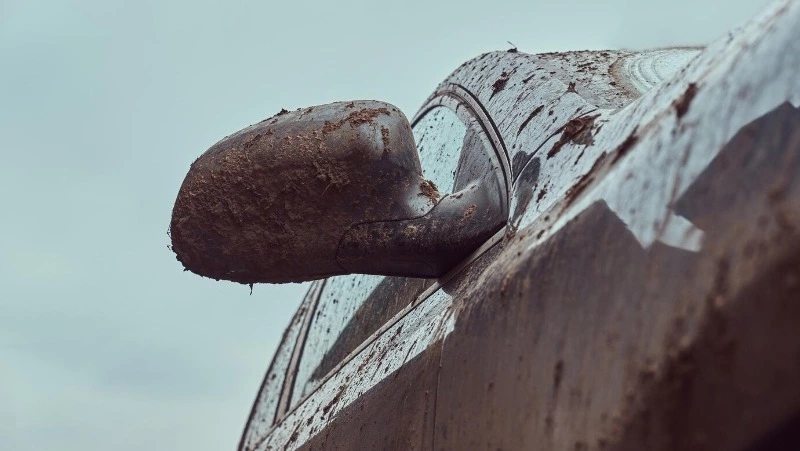 На Сахалине водителя, разбившего арендованный «Лэнд Крузер», обязали выплатить почти 1,9 млн рублей