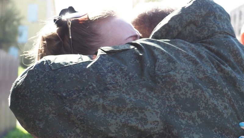 Серебряный волонтер Корсакова назвала бойцов СВО великими людьми