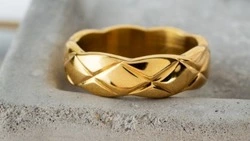 В Холмске пресекли деятельность нелегального ломбарда