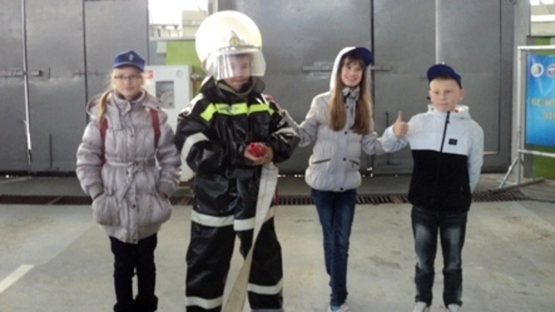 Участники «Дня безопасности» посетили пожарную часть