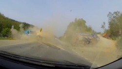 Появилось видео жуткого ДТП с грузовиками на юге Сахалина