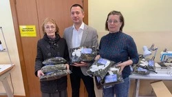 Жители Сахалина собрали вещевые наборы для бойцов в зоне СВО 