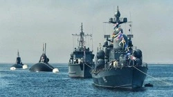 Видео: в Корсакове корабли Тихоокеанского флота произвели праздничные залпы