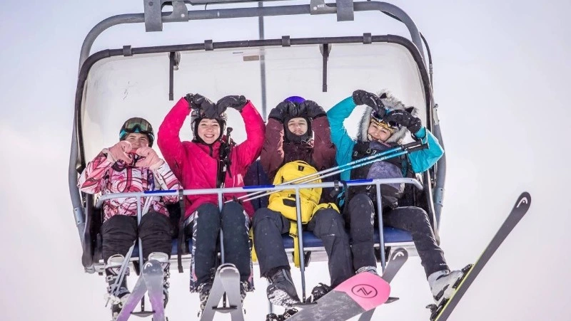 «Это круто»: волонтеры Сахалина рассказали о работе на СТК «Горный воздух»