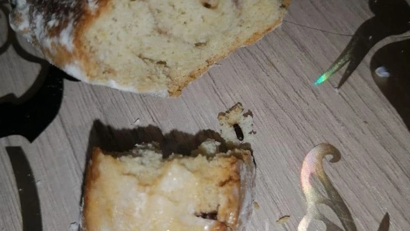 Сахалинка нашла в пряниках сюрприз в виде тараканьих тушек