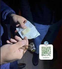 Сотрудники ГАИ в Южно-Сахалинске задержали двоих мужчин с мефедроном и трубками