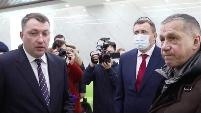 Трутнев потребовал подтянуть чекап в КДЦ на Сахалине до уровня Кореи и Сингапура