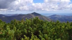 С третьей попытки сахалинцы все же поднялись по новой тропе на пик Чехова