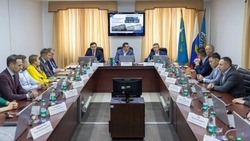 Депутаты Южно-Сахалинска подвели итоги встречи с губернатором Валерием Лимаренко
