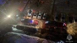 Из-за пожара в подвале дома в Южно-Сахалинске эвакуировали 30 человек