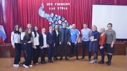 Депутат Сахалина привез гуманитарную помощь в донецкие Шахтерск и Мариуполь