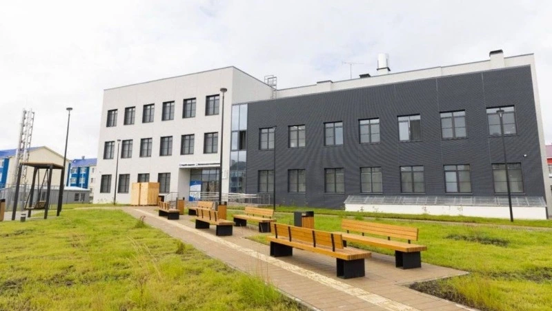 Руководство «СКФ Спецстрой» оштрафовали за срыв сроков строительства поликлиники в Дальнем