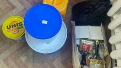 Титан и ведра с краской стали добычей вора в Александровск-Сахалинском районе