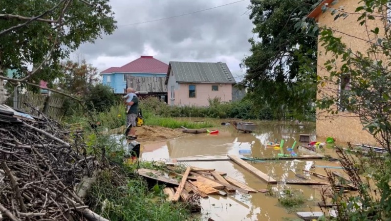 Режим ЧС на юге Сахалина введен после циклона и наводнения - Центр внимания 1.09.23