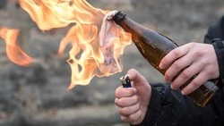 Мужчина устроил пожар рядом с офисом ЗАГС Южно-Курильска из-за ссоры с невестой