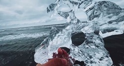 «Природа — лучший художник». Сахалинский фотограф показал ледяную красоту острова