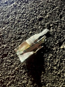 Ребенок в Красногорске поднял с земли коробку с деньгами и лишился пальцев