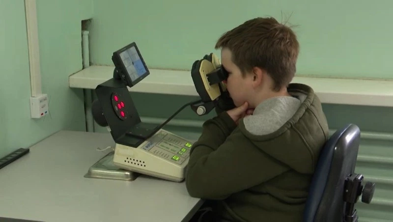 Только 30% российских детей полностью здоровы. Медосмотр 05.06.24