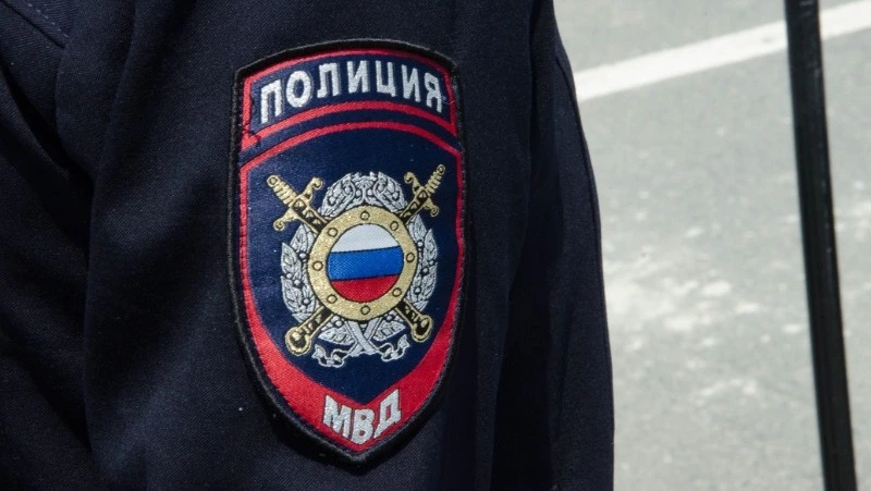 Пенсионерка из Долинска побила участкового в квартире и в отделе