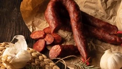 Врач рассказала, какой вред организму несет переизбыток соли