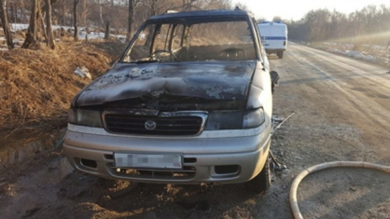 Следком установил личность сгоревшего в иномарке сахалинца