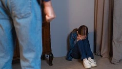 Путин подписал закон об увеличении штрафа за плохое воспитание детей до 2 тысяч рублей