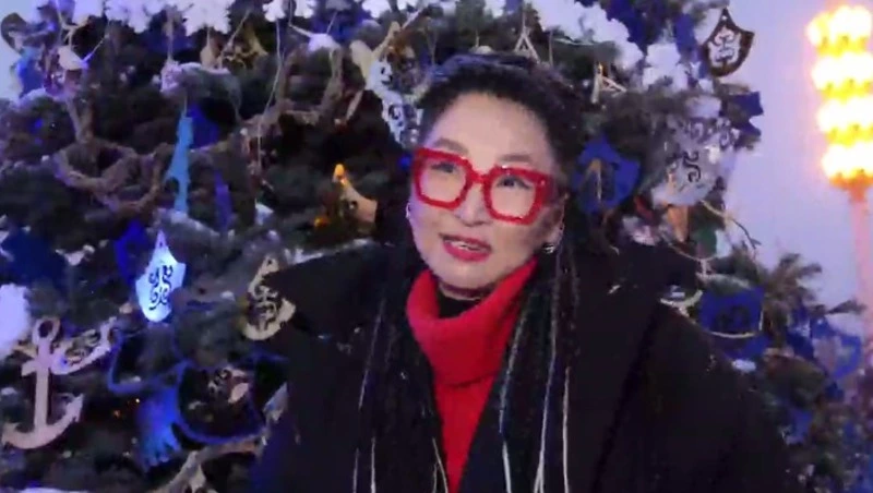 Новогодняя елка Сахалина зажгла огни на выставке-форуме «Россия» в Москве