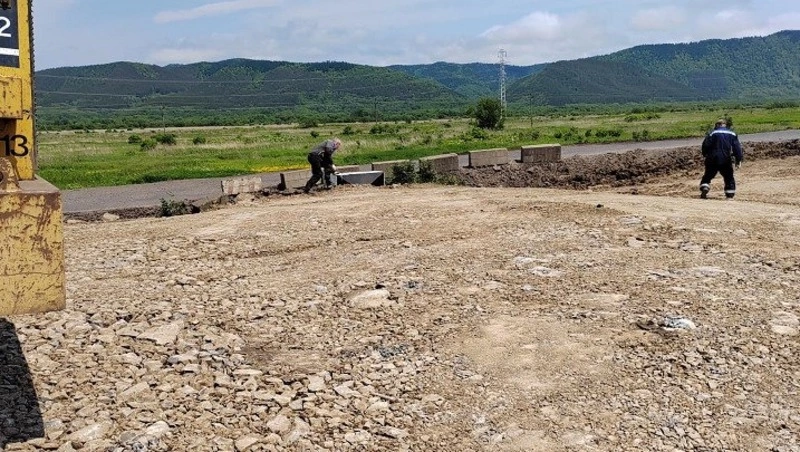 Дорожники завершили важный этап работ на трассе Невельск — Томари — аэропорт Шахтерск