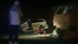 Неопытный водитель и его пассажир погибли при столкновении с грузовиком на Сахалине