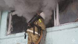 Огонь охватил бойлерную в частном доме в Южно-Сахалинске