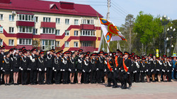 Выпускники кадетской школы Южно-Сахалинска простились со знаменем (ФОТО и ВИДЕО)