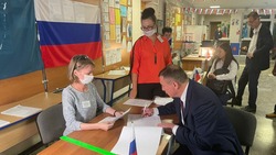 Губернатор проголосовал на выборах депутатов Сахалинской областной Думы 9 сентября