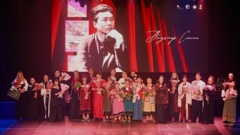 Повесть Владимира Санги «Тынграй» впервые издали на нивхском языке