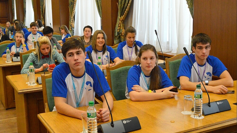 На Сахалине предлагают создать центр для подготовки волонтёров