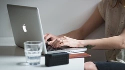 Кому на Сахалине платят 100 тысяч рублей: ТОП-5 высокооплачиваемых вакансий